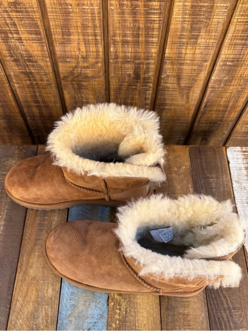UGG Kandice Chestnut Bow Back Boots